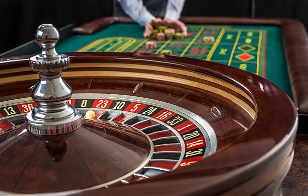 Live dealer table schedule and mobile payment confirmation on latolato138